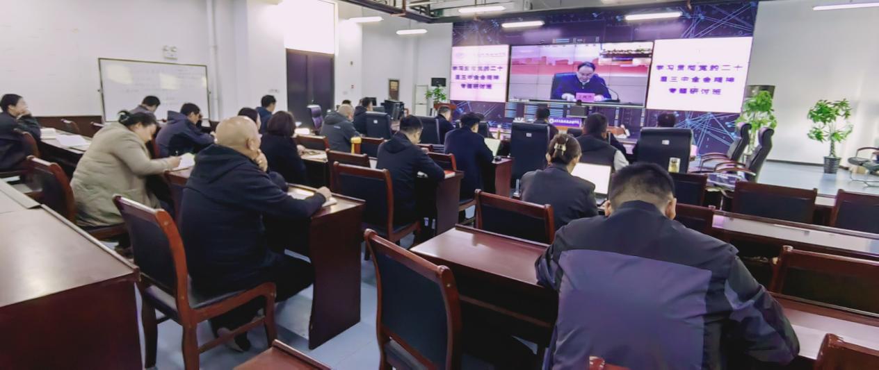 1733130686941705.jpg 1733130686941705.jpg