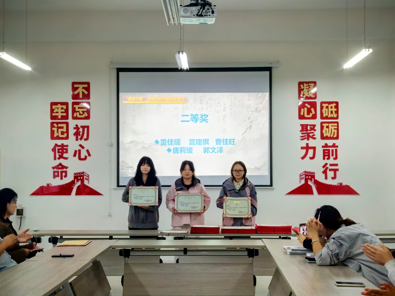 1760009396132609.png 1760009396132609.png